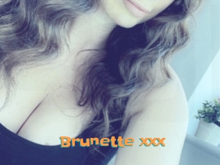 Brunette_xxx