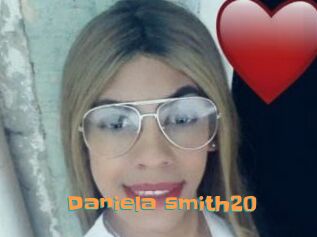 Daniela_smith20