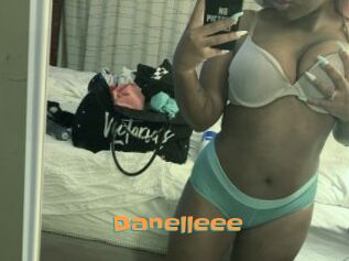 Danelleee