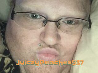 JuiczyPeaches937