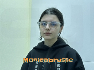 Monicabruslie