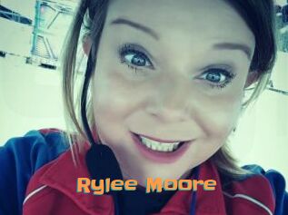 Rylee_Moore