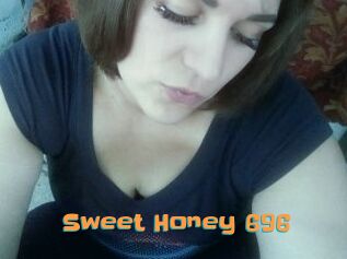 Sweet_Honey_696